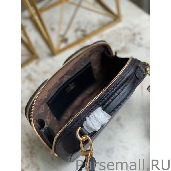 Utility Crossbody Bag In Black M80450 - Image 9