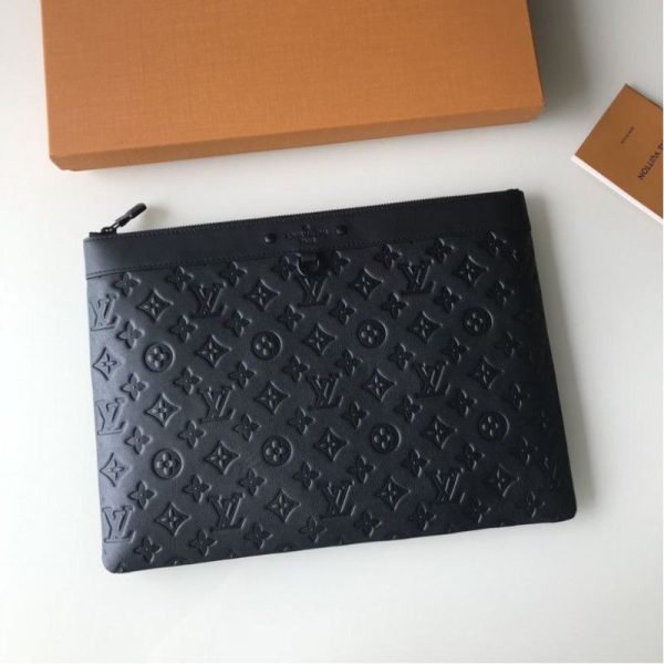 Discovery Pochette Monogram Shadow M62903 - Image 3