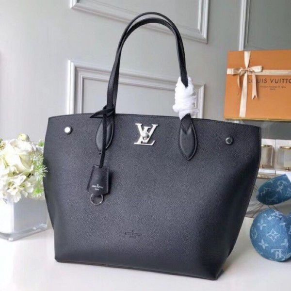 Lockme Go Tote Bag M55028 - Image 3