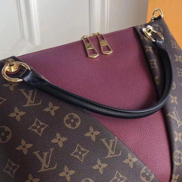 V Tote MM Monogram Canvas M43949 - Image 4