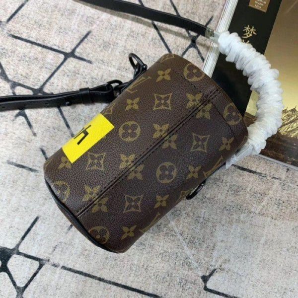 Chalk Nano Bag Monogram Canvas M44632 - Image 4