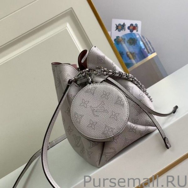 Bella Bag In Grey Mahina Leather M58791 - Image 4