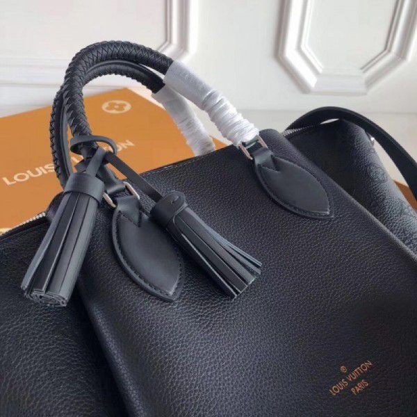 Black Haumea Bag Mahina Leather M55029 - Image 4