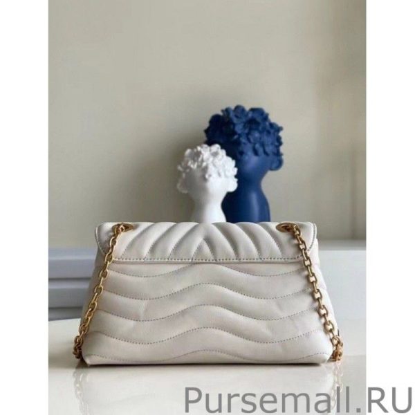 LV New Wave Chain Bag M58549 - Image 4