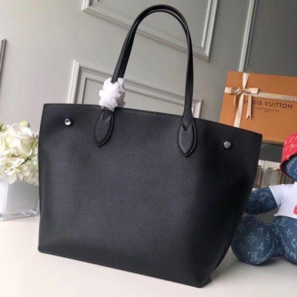 Lockme Go Tote Bag M55028 - Image 4