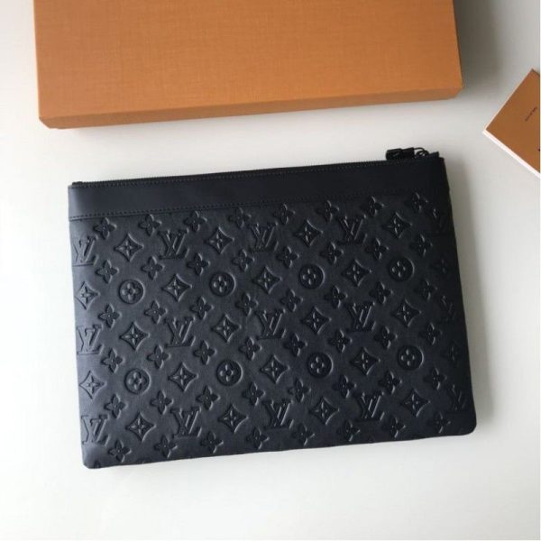 Discovery Pochette Monogram Shadow M62903 - Image 5