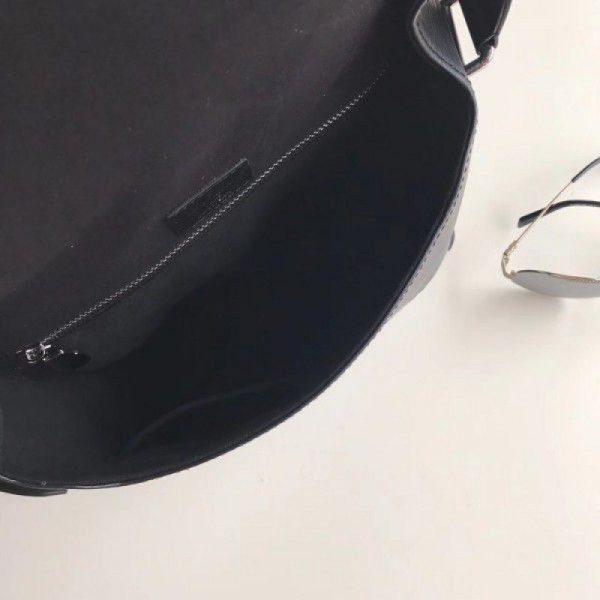Harington Messenger PM Epi Leather M53404 - Image 5
