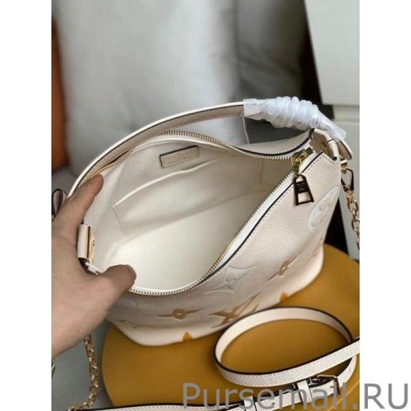 Marshmallow Hobo Bag By The Pool M45698 - Image 5