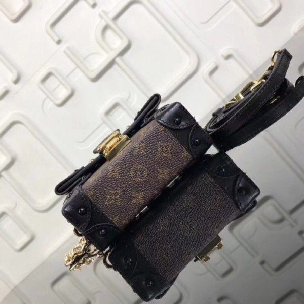 Essential Trunk Bag Monogram M62553 - Image 6