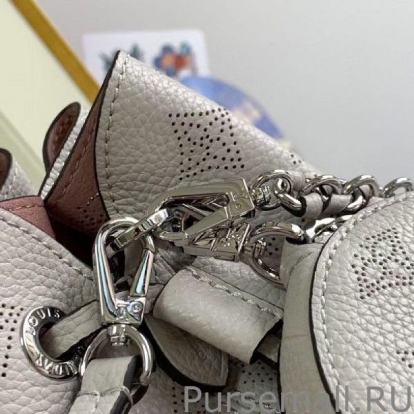 Bella Bag In Grey Mahina Leather M58791 - Image 6