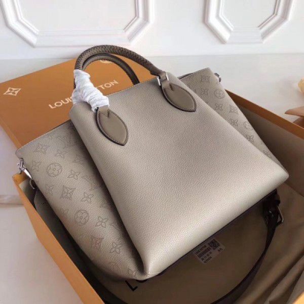 Galet Haumea Bag Mahina Leather M55031 - Image 8