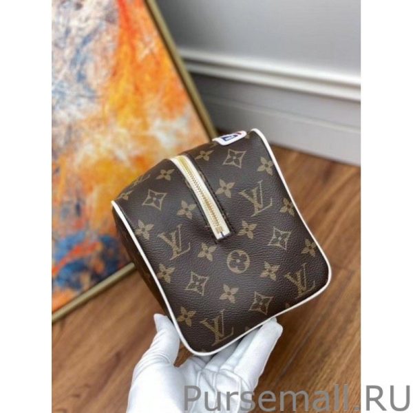 LV x NBA Cloakroom Dopp Kit M45588 - Image 9