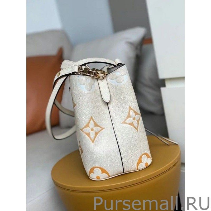 Neonoe BB Bag By The Pool M45716 - Image 9