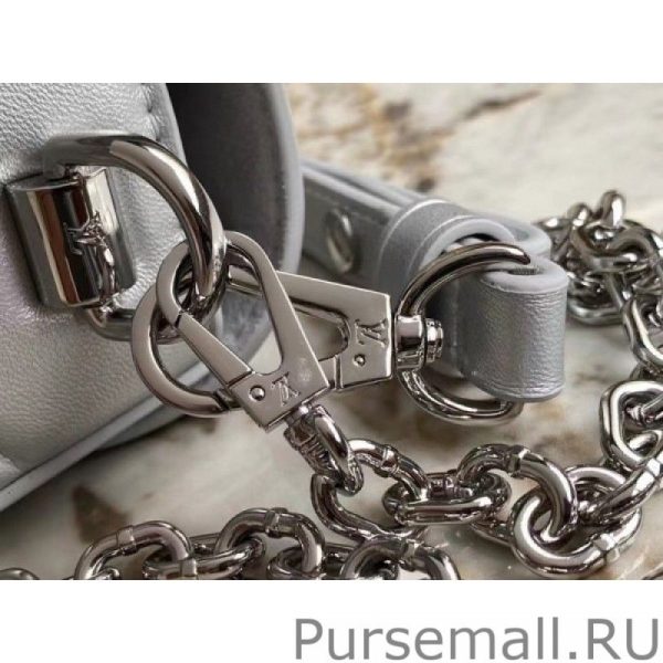Twist PM Bag In Silver Lambskin M59031 - Image 9