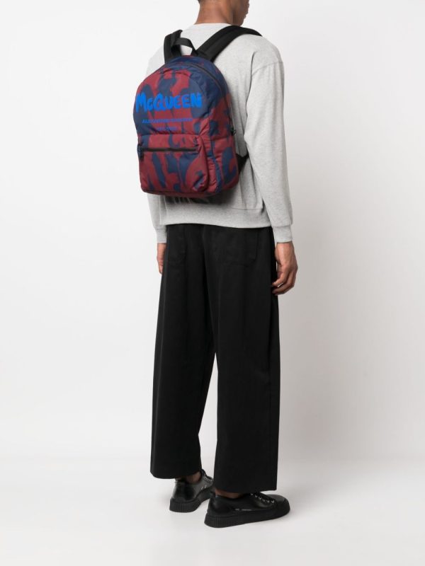 Alexander McQueen graffiti logo-print backpack - Image 5