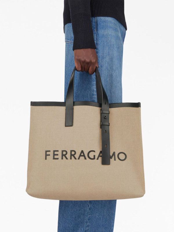 Ferragamo logo-embossed leather tote bag - Image 2
