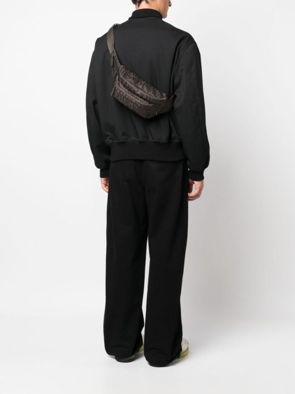 Versace logo-print zipped belt bag - Image 3