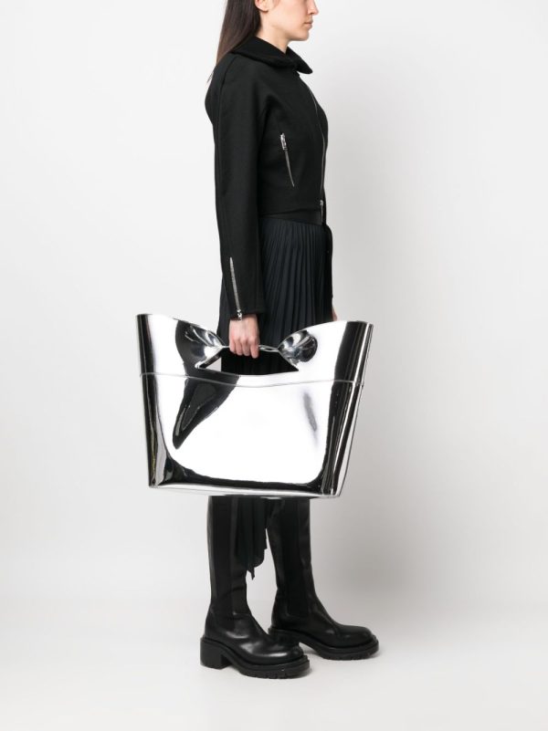 Alexander McQueen The Bow metallic leather tote bag - Image 2