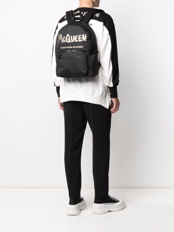 Alexander McQueen Graffiti Metropolitan printed backpack - Image 5