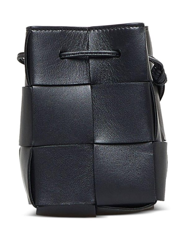 Bottega Veneta   mini Intrecciato Cassette bucket bag - Image 2