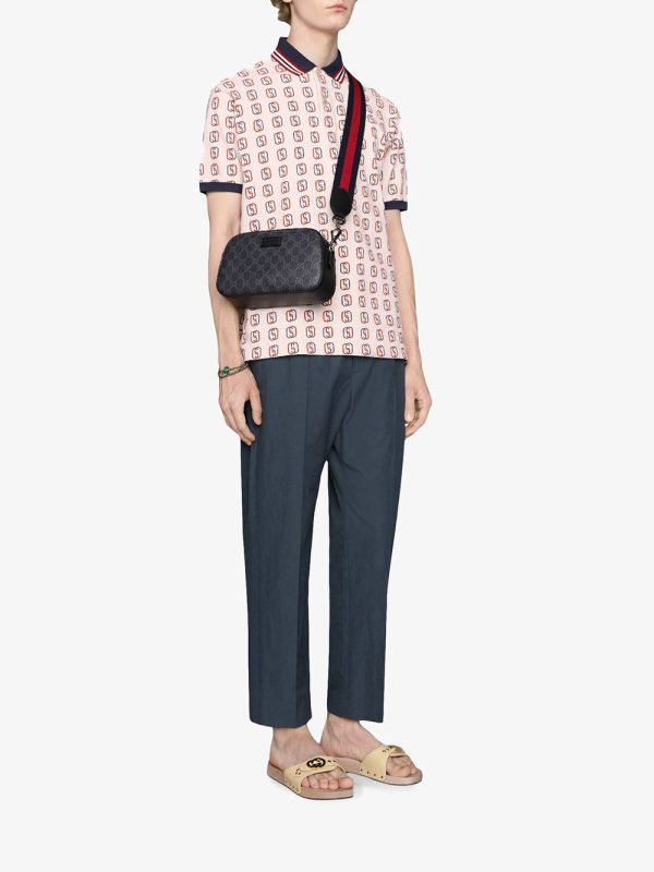 Gucci GG Supreme Canvas Shoulder Bag - Image 2