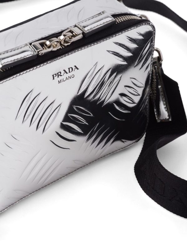 Prada Brique debossed metallic leather bag - Image 3