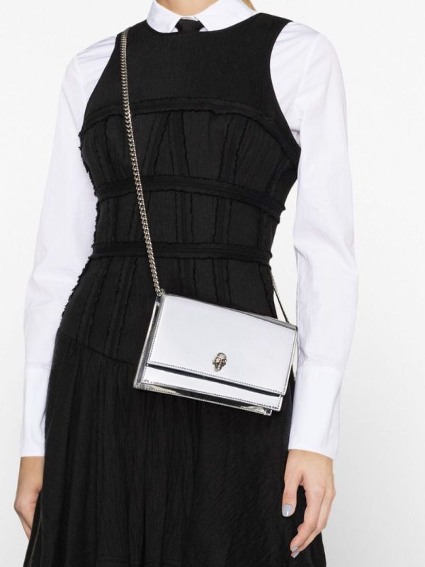 Alexander McQueen Jewelled metallic-finish shoulder bag - Image 5