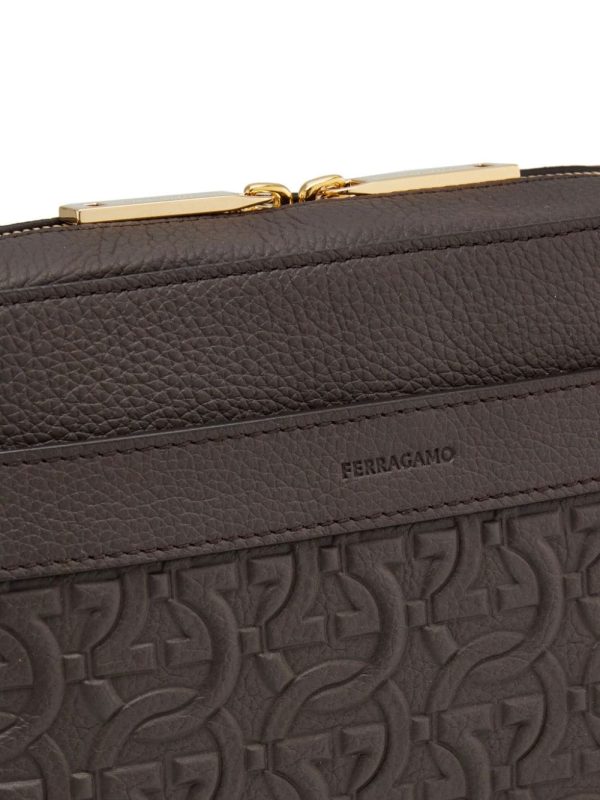 Ferragamo Gancini pebbled-texture shoulder bag - Image 3
