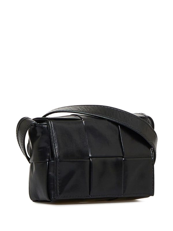 Bottega Veneta   Maxi Intrecciato Cassette shoulder bag - Image 3