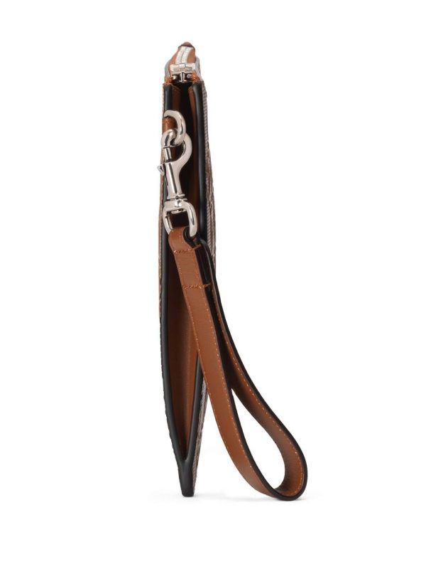 Gucci GG embossed leather pouch - Image 3