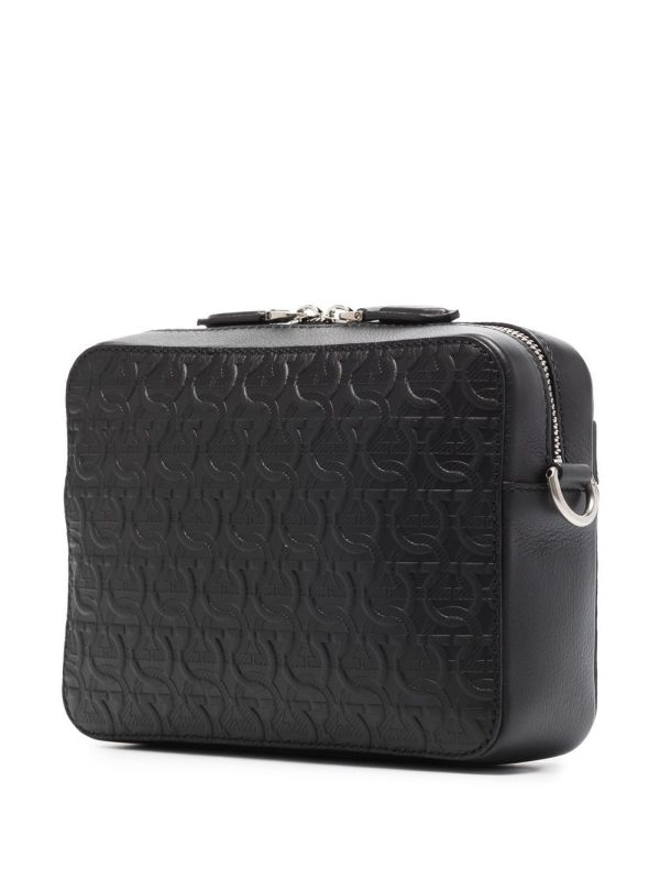 Ferragamo Gancini-embossed shoulder bag - Image 3