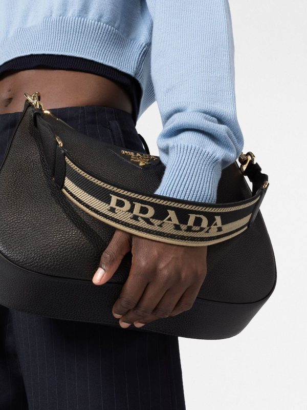 Prada triangle-logo shoulder bag - Image 3