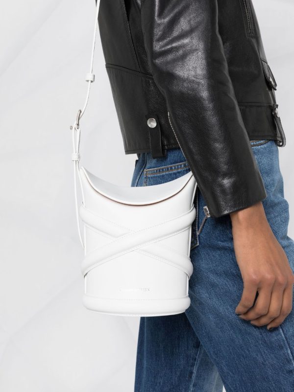 Alexander McQueen The Curve mini bucket bag - Image 3