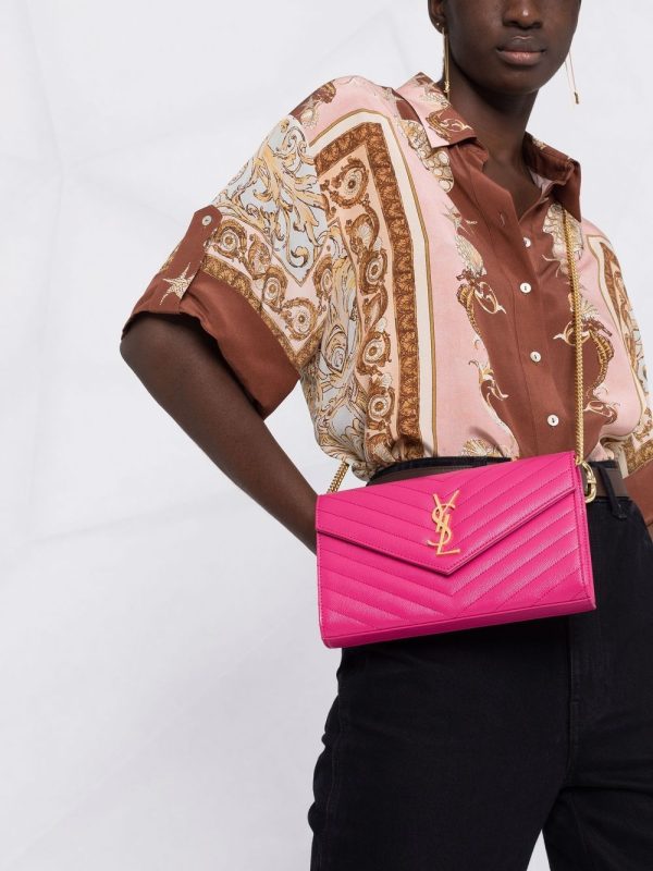 Saint Laurent monogram wallet-on-chain - Image 3