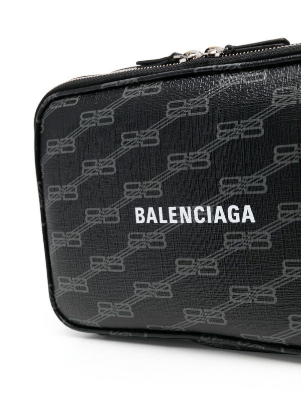 Balenciaga everyday pouch bag - Image 4