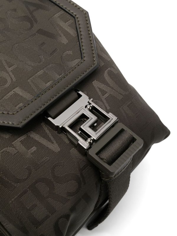 Versace Greca-plaque logo-print bag - Image 4