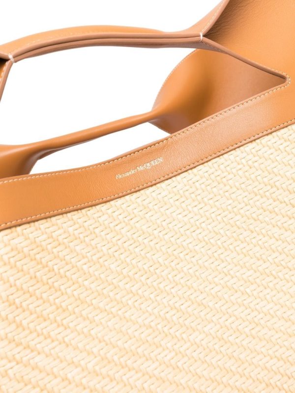 Alexander McQueen The Bow straw-woven tote bag - Image 4