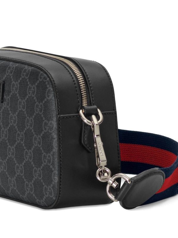 Gucci GG Supreme Canvas Shoulder Bag - Image 4