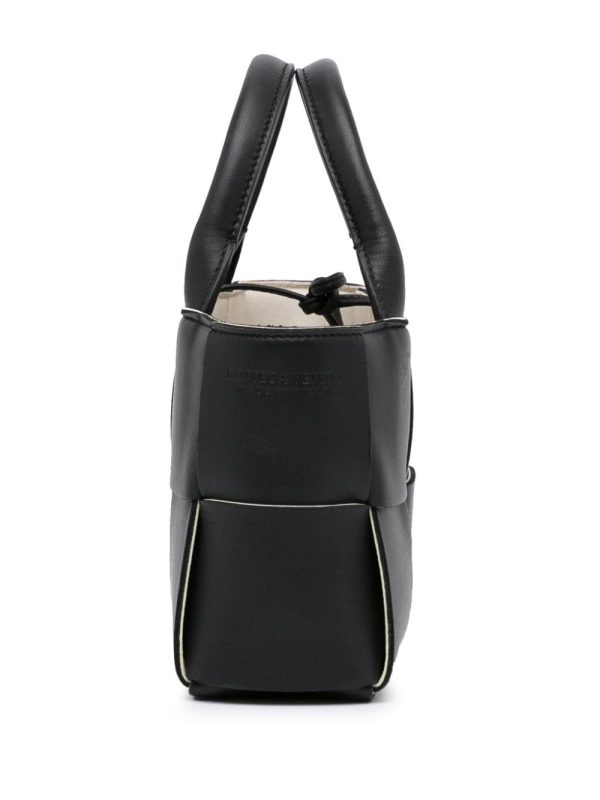 Bottega Veneta   Maxi Intrecciato mini Arco handbag - Image 4