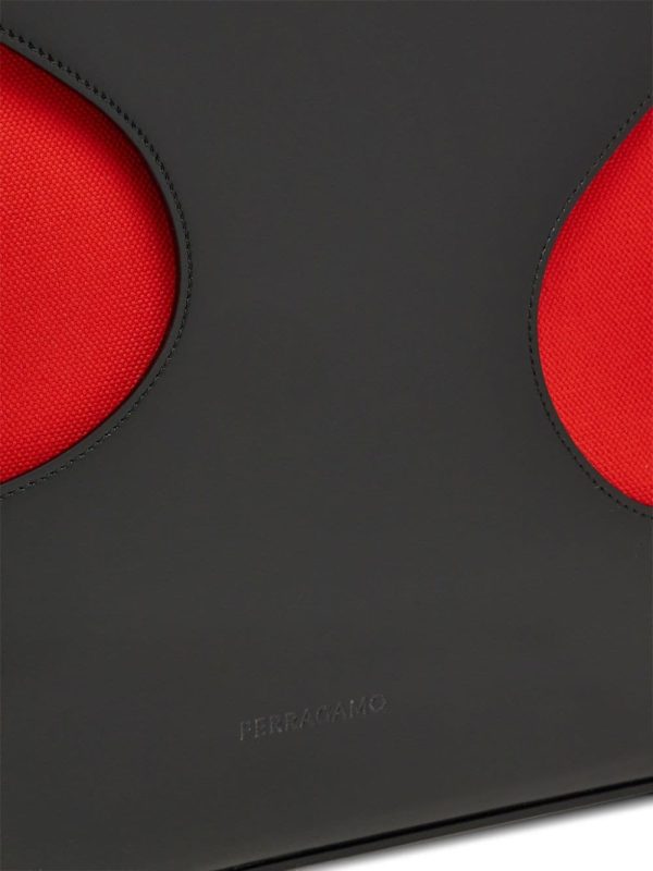 Ferragamo cut-out shoulder bag - Image 4