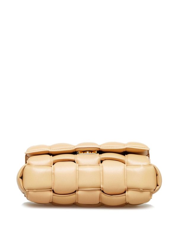 Bottega Veneta   Padded Cassette Chain two-way bag - Image 4
