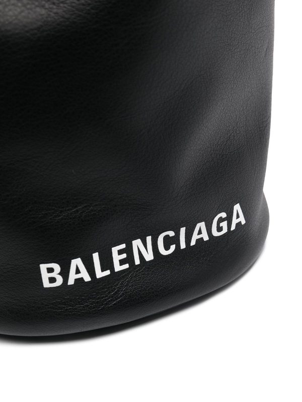 Balenciaga Everyday XS bucket bag - Image 4