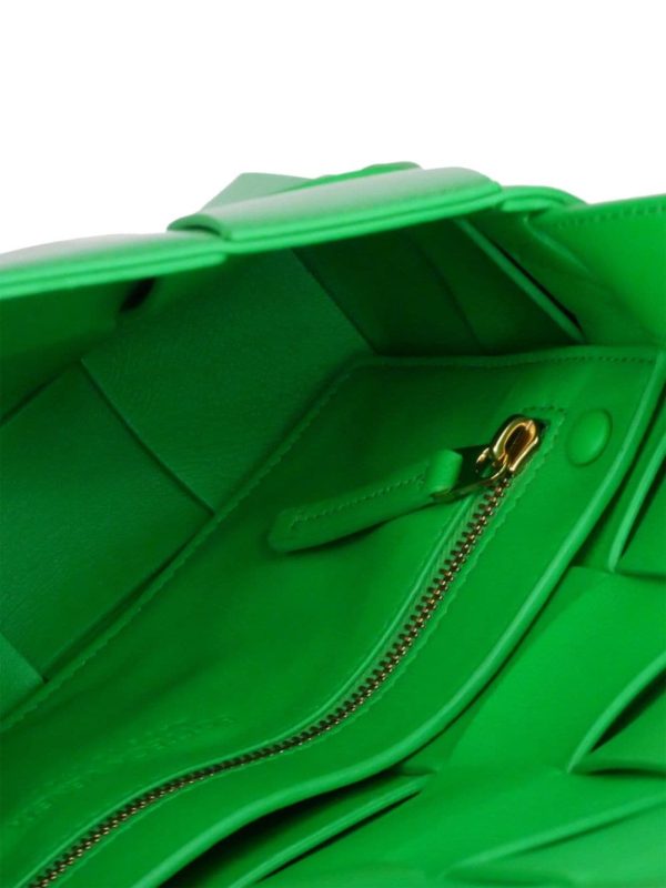 Bottega Veneta   Cassette shoulder bag - Image 4