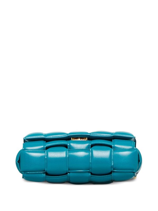 Bottega Veneta  Padded Cassette Chain two-way bag - Image 4