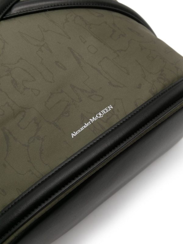 Alexander McQueen crossover-straps logo-print backpack - Image 3