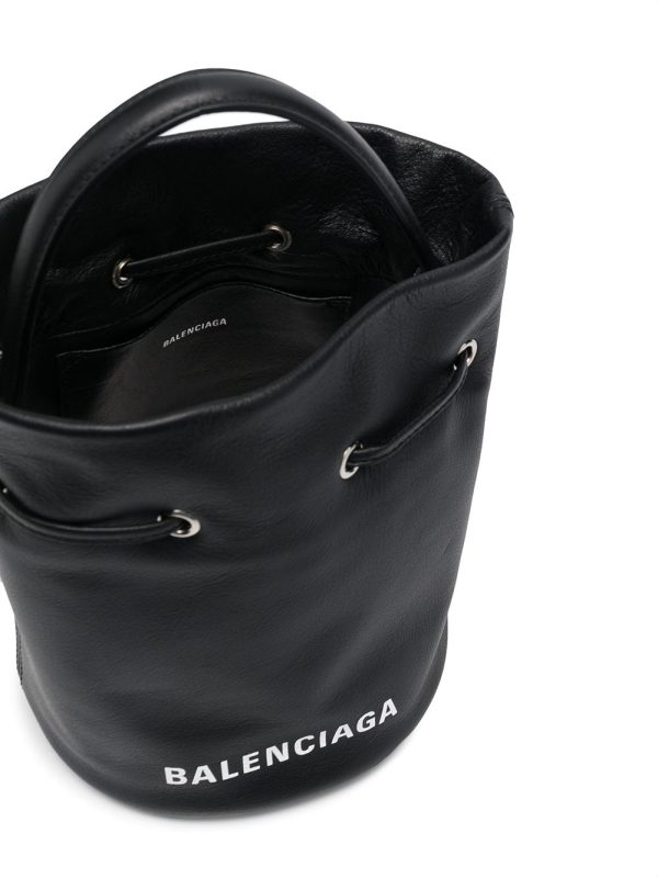 Balenciaga Everyday XS bucket bag - Image 5