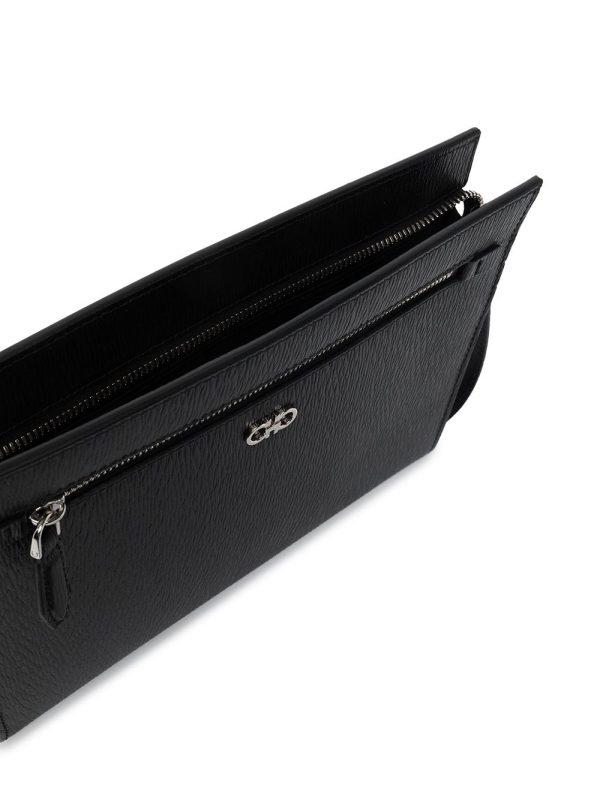 Ferragamo Gancini logo-embellished pouch - Image 5