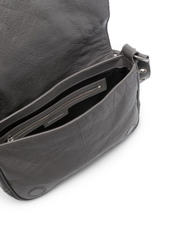 Balenciaga Le Cagole crossbody bag - Image 5