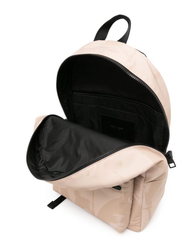 Alexander McQueen Graffiti Metropolitan logo-print backpack - Image 2