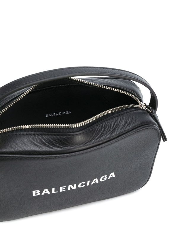 Balenciaga Everyday XS camera bag - Image 5